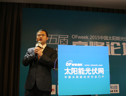 演講嘉賓耐心作答